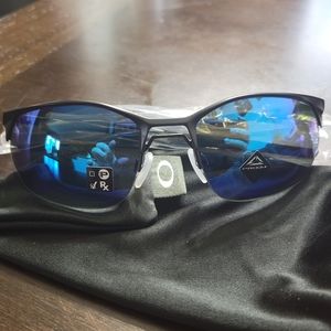 Oakley Wiretap Sunglasses